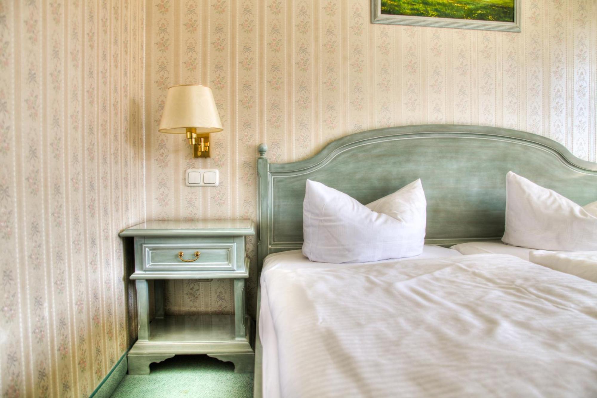 Hotel Am Markt Altentreptow Kültér fotó