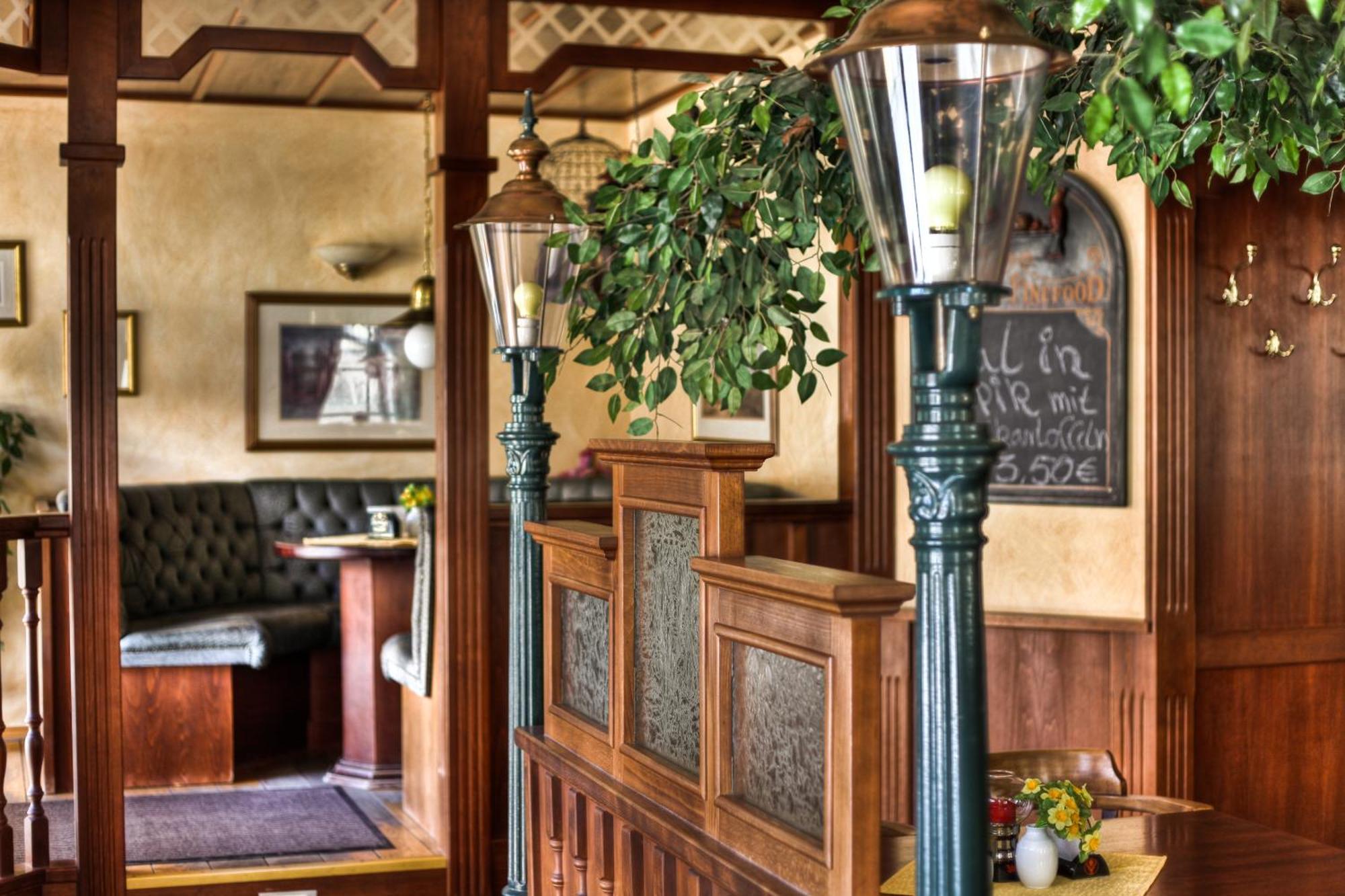 Hotel Am Markt Altentreptow Kültér fotó