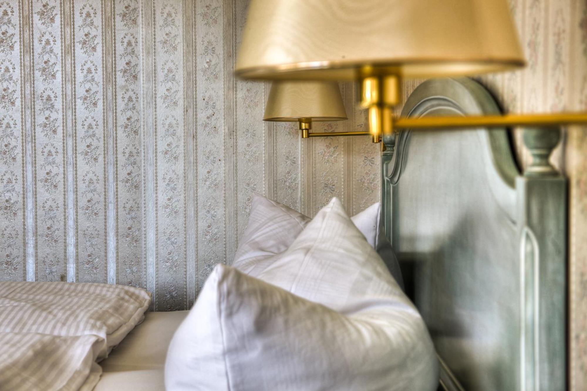 Hotel Am Markt Altentreptow Kültér fotó